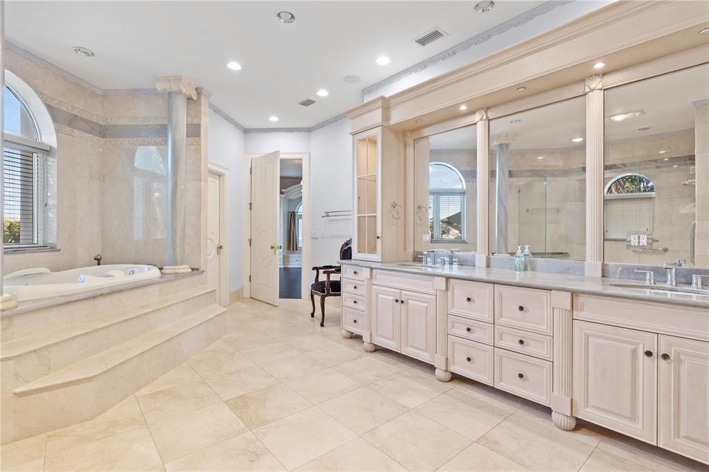 For Sale: $7,999,999 (6 beds, 8 baths, 13711 Square Feet)