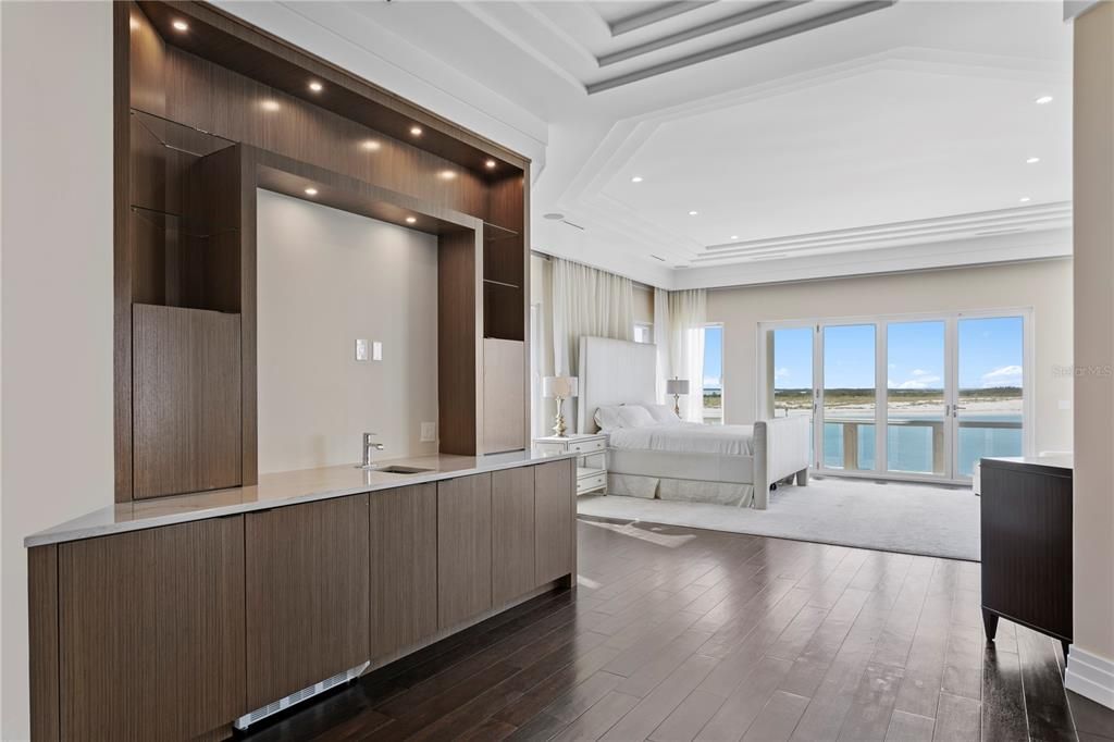 For Sale: $7,999,999 (6 beds, 8 baths, 13711 Square Feet)