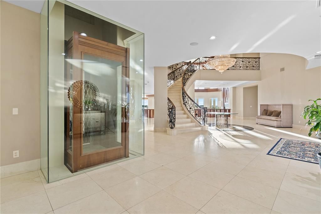 For Sale: $7,999,999 (6 beds, 8 baths, 13711 Square Feet)