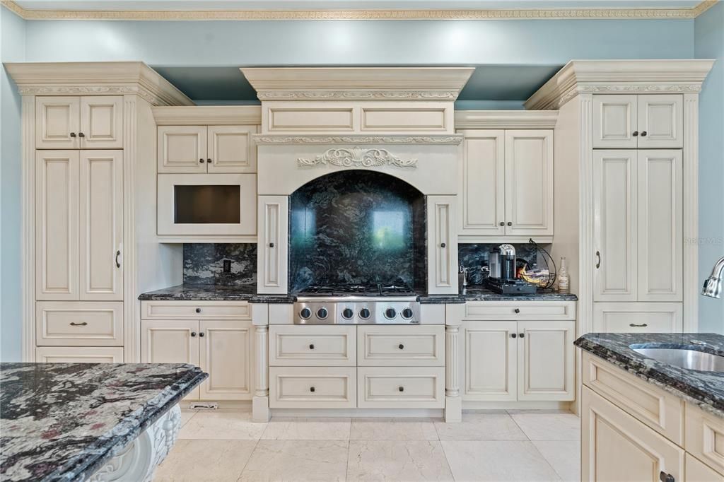 For Sale: $7,999,999 (6 beds, 8 baths, 13711 Square Feet)