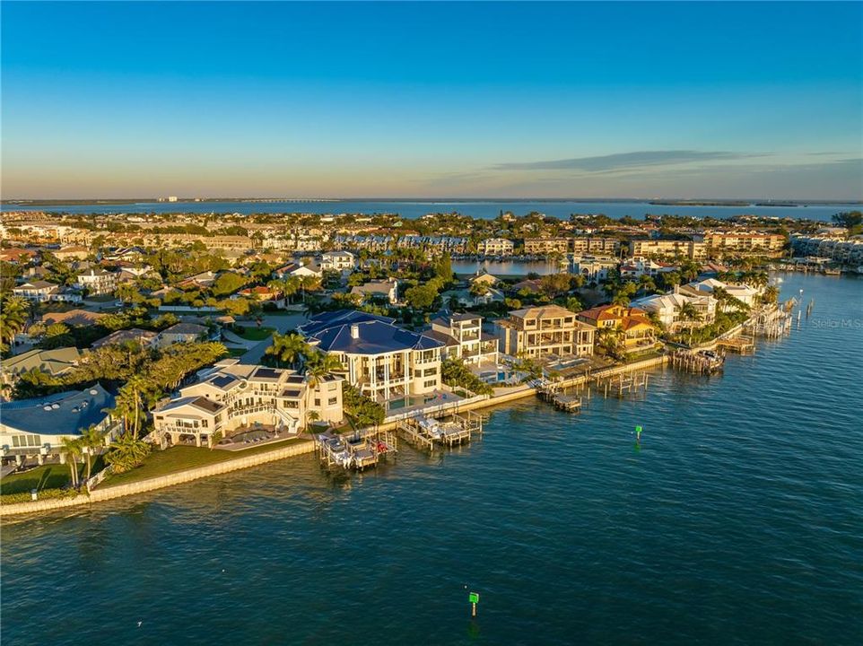 For Sale: $7,999,999 (6 beds, 8 baths, 13711 Square Feet)