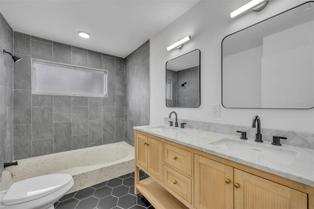 Active With Contract: $599,900 (4 beds, 3 baths, 2020 Square Feet)