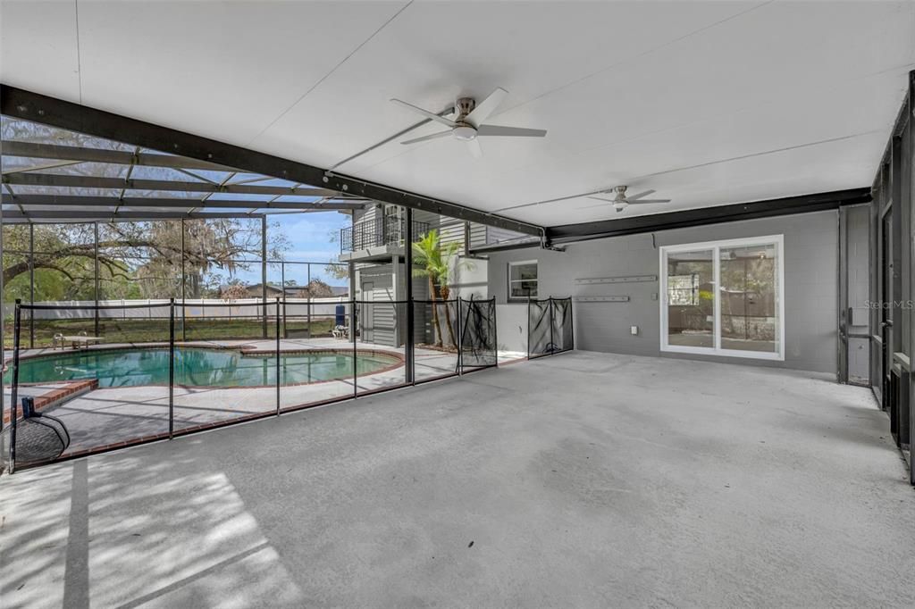 Active With Contract: $599,900 (4 beds, 3 baths, 2020 Square Feet)