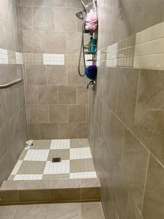 待售: $605,000 (0 贝兹, 0 浴室, 0 平方英尺)