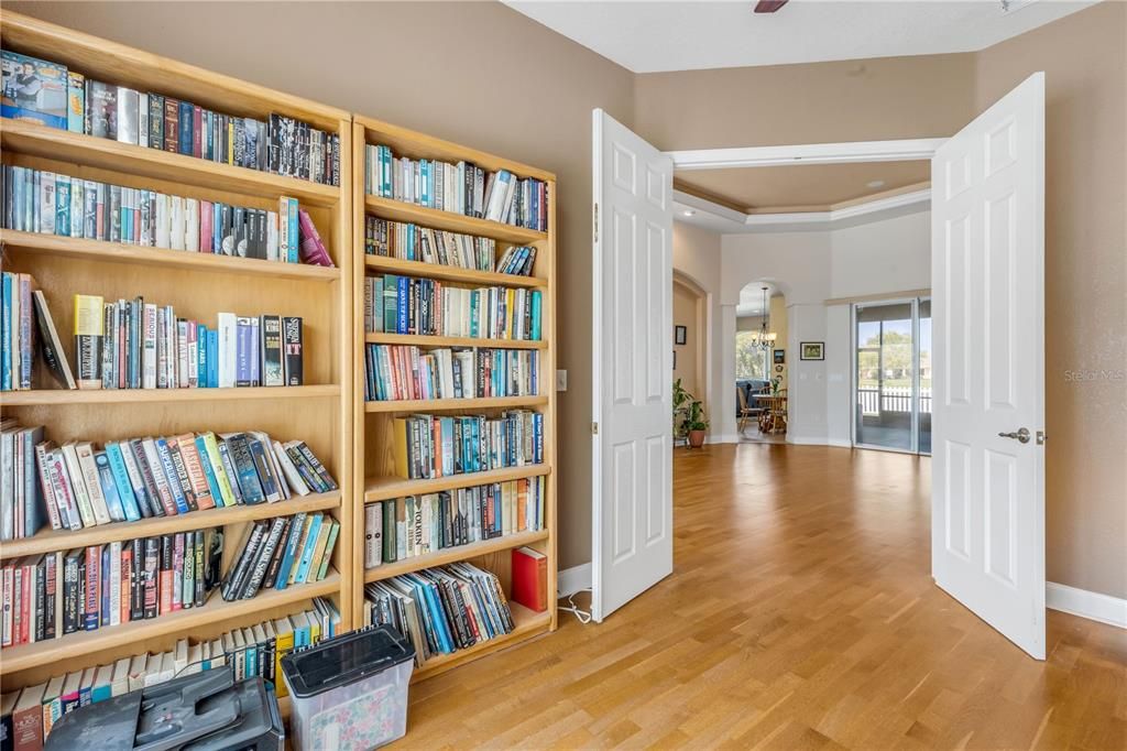 En Venta: $860,000 (4 camas, 3 baños, 3882 Pies cuadrados)