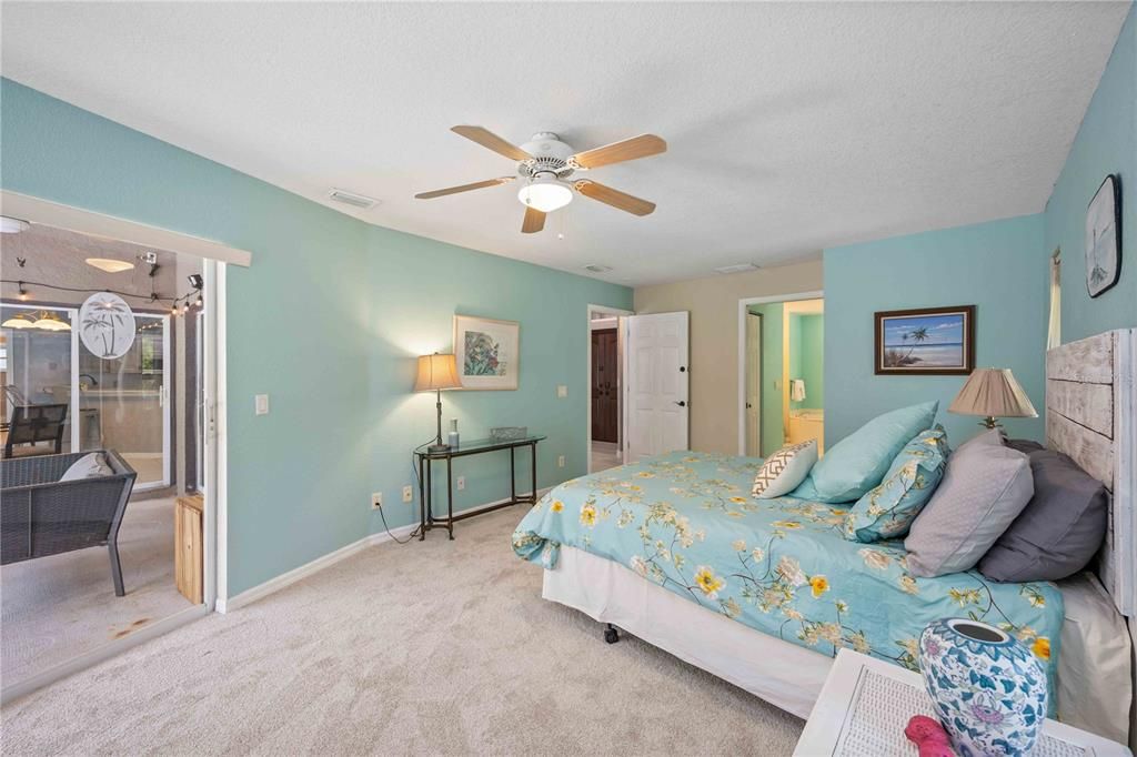 Active With Contract: $444,900 (4 beds, 3 baths, 2148 Square Feet)