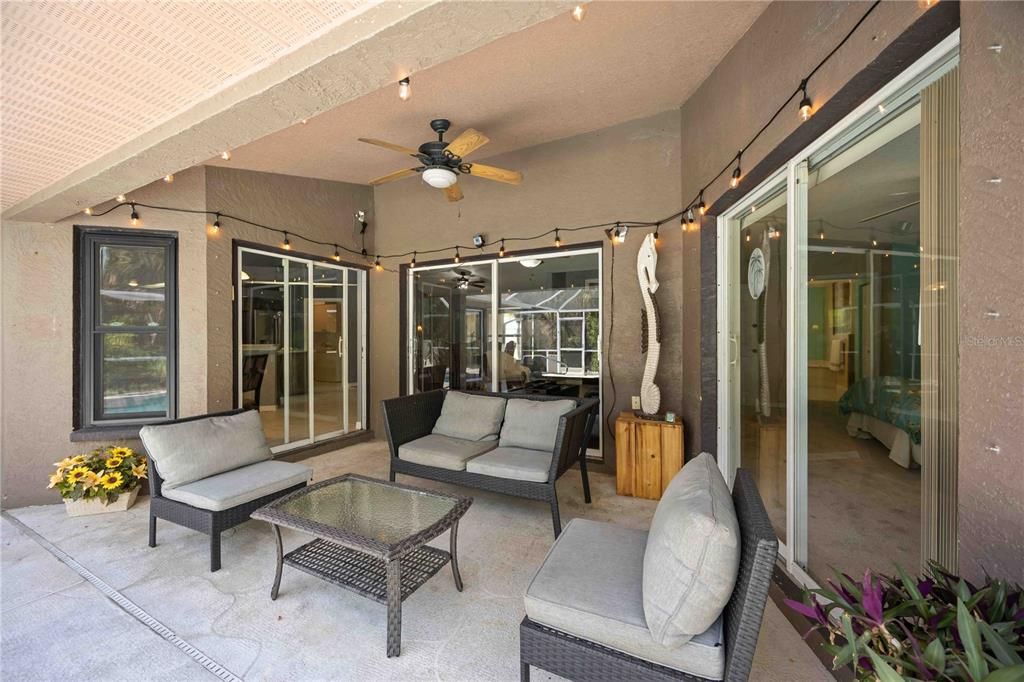 Active With Contract: $444,900 (4 beds, 3 baths, 2148 Square Feet)