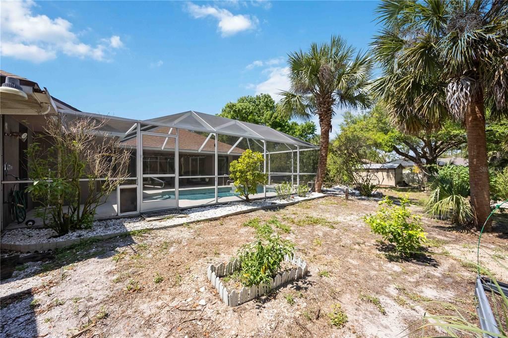 Active With Contract: $444,900 (4 beds, 3 baths, 2148 Square Feet)