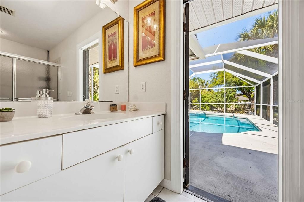 Active With Contract: $444,900 (4 beds, 3 baths, 2148 Square Feet)