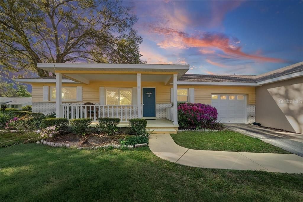 待售: $134,900 (2 贝兹, 2 浴室, 1369 平方英尺)