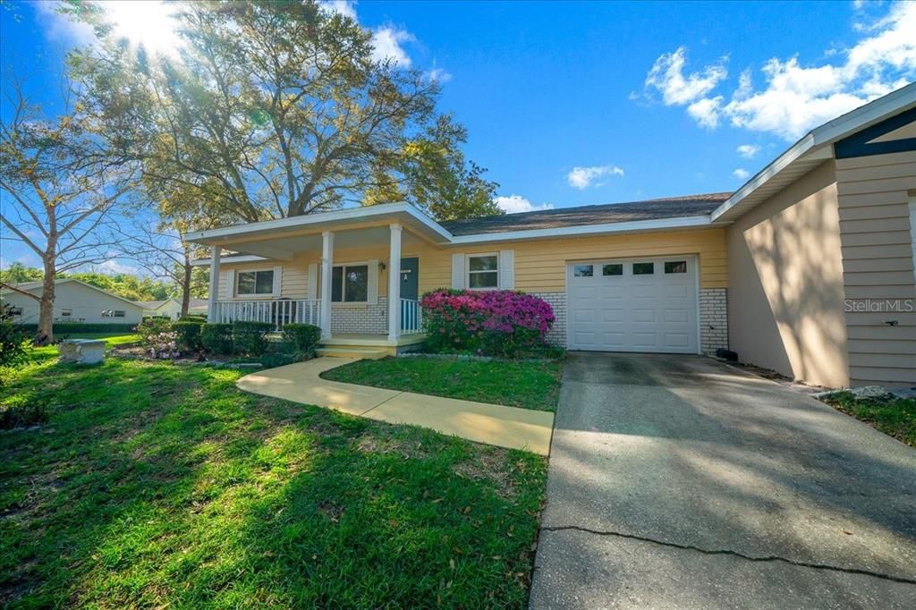 待售: $134,900 (2 贝兹, 2 浴室, 1369 平方英尺)