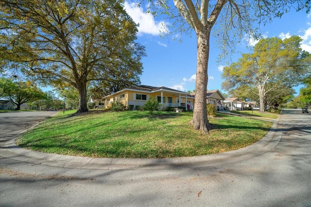 待售: $134,900 (2 贝兹, 2 浴室, 1369 平方英尺)