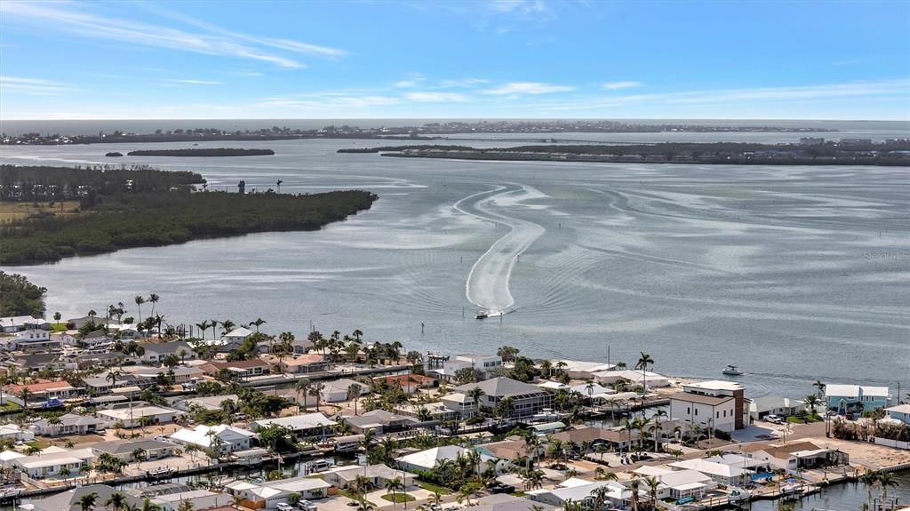 出租: $2,500 (2 贝兹, 2 浴室, 1078 平方英尺)