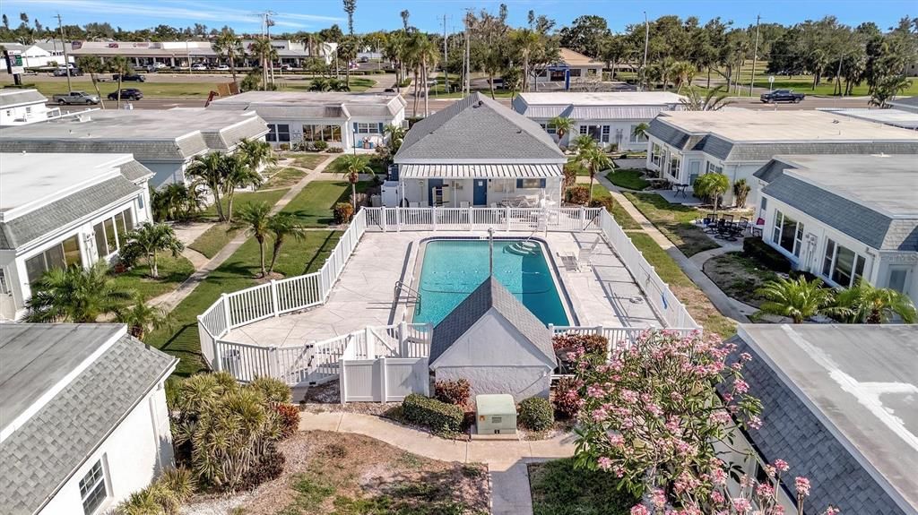 出租: $2,500 (2 贝兹, 2 浴室, 1078 平方英尺)