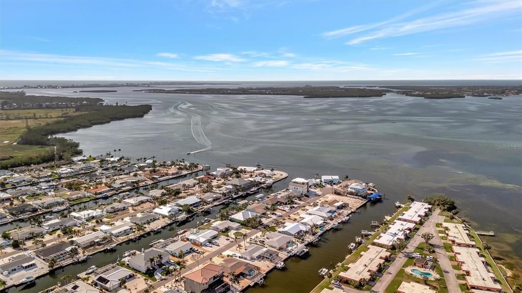 出租: $2,500 (2 贝兹, 2 浴室, 1078 平方英尺)