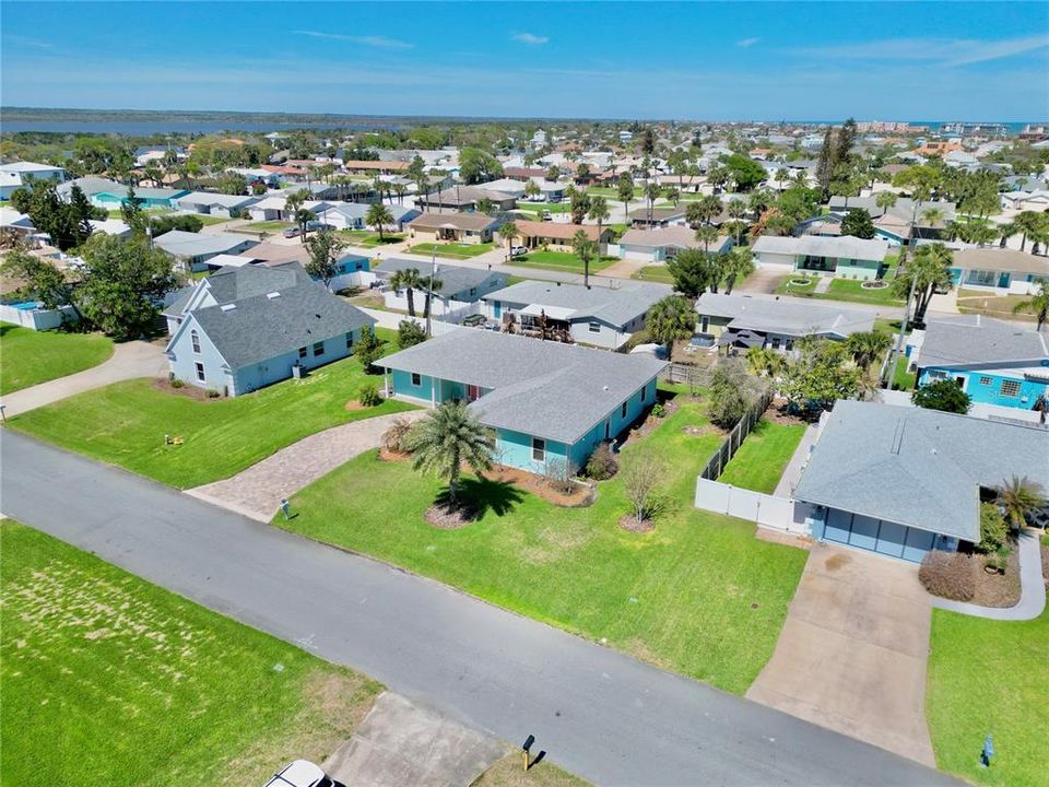 На продажу: $579,000 (3 спален, 2 ванн, 1843 Квадратных фут)