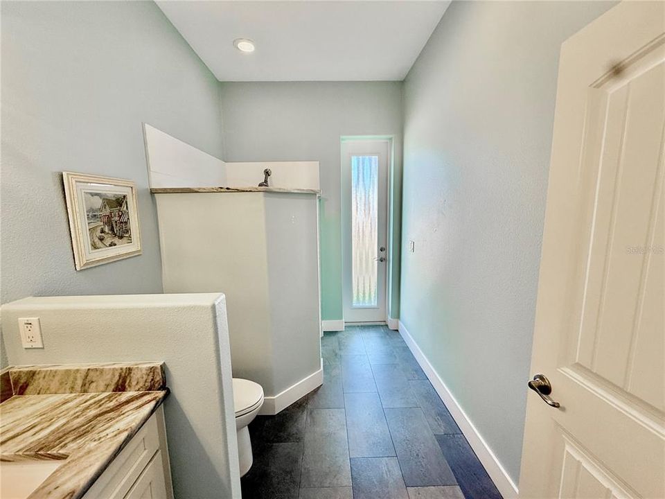 На продажу: $579,000 (3 спален, 2 ванн, 1843 Квадратных фут)