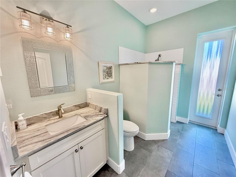 На продажу: $579,000 (3 спален, 2 ванн, 1843 Квадратных фут)