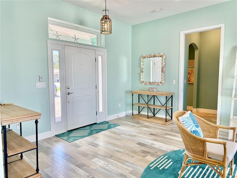 На продажу: $579,000 (3 спален, 2 ванн, 1843 Квадратных фут)