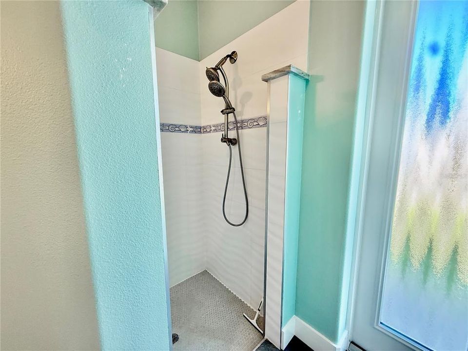 На продажу: $579,000 (3 спален, 2 ванн, 1843 Квадратных фут)