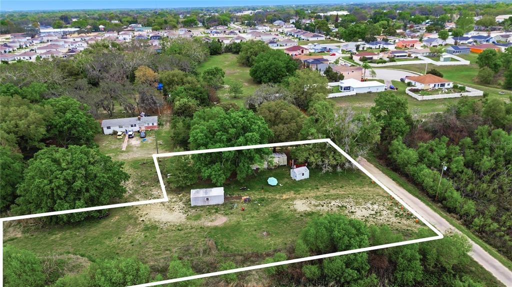 待售: $149,900 (1.18 acres)