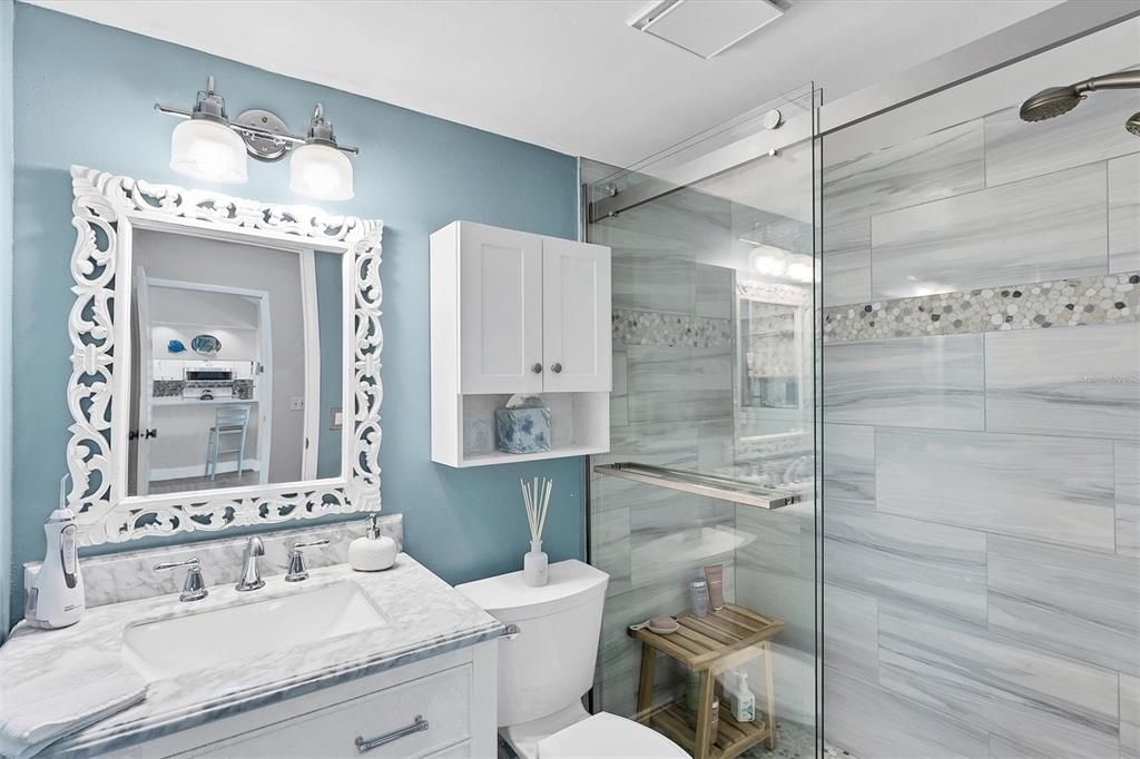 待售: $224,999 (2 贝兹, 2 浴室, 972 平方英尺)