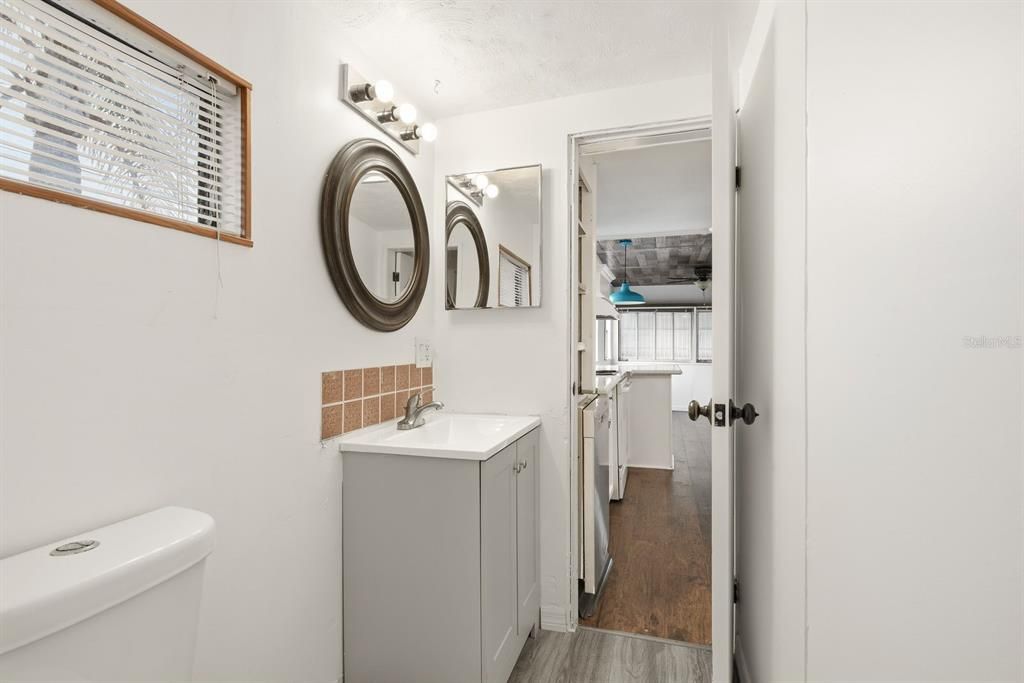 待售: $75,000 (2 贝兹, 1 浴室, 460 平方英尺)