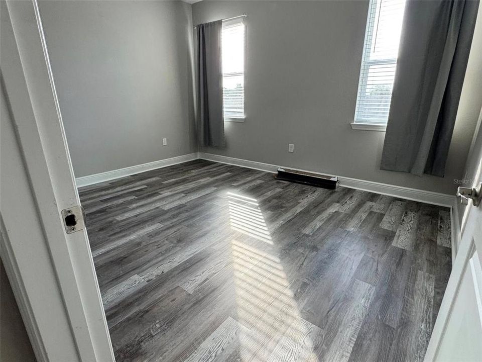 Activo con contrato: $358,000 (3 camas, 2 baños, 1685 Pies cuadrados)
