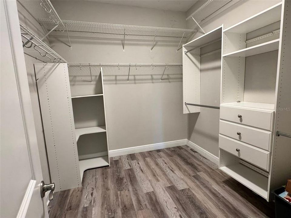 Activo con contrato: $358,000 (3 camas, 2 baños, 1685 Pies cuadrados)