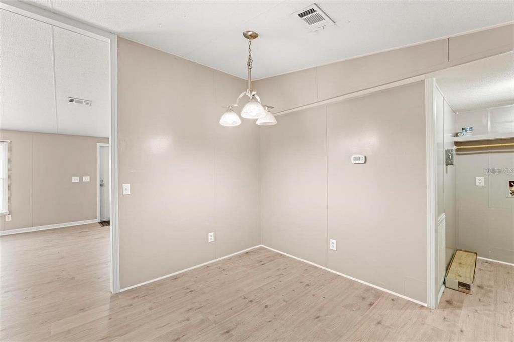 Active With Contract: $240,000 (4 beds, 2 baths, 1296 Square Feet)