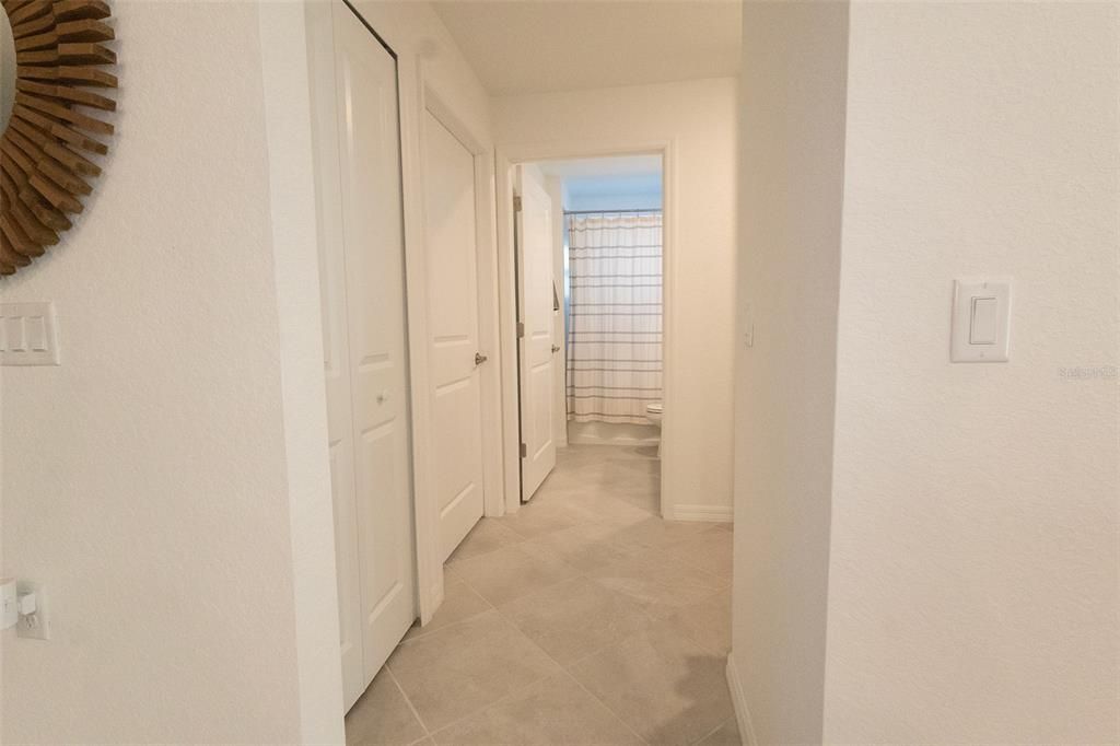Activo con contrato: $335,000 (2 camas, 2 baños, 1655 Pies cuadrados)