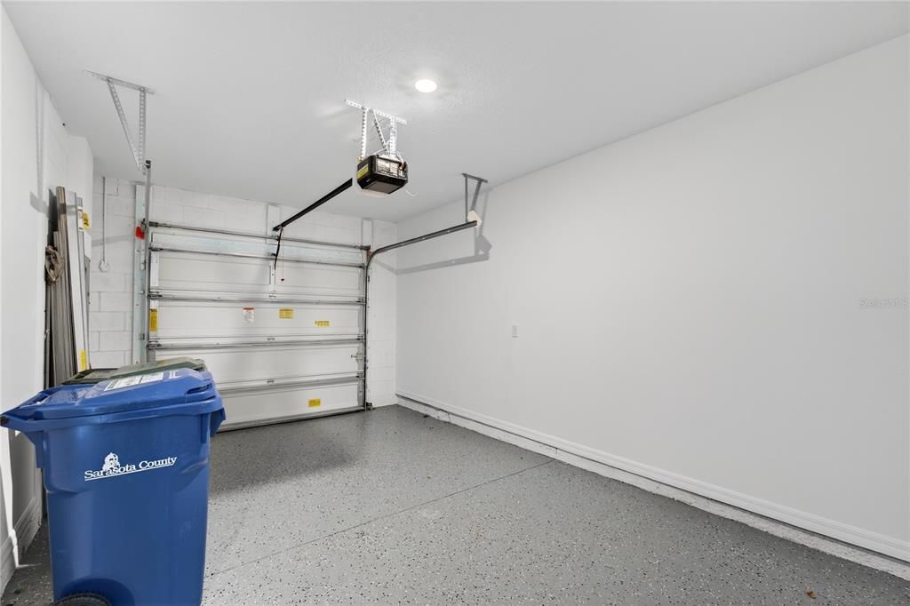 На продажу: $269,000 (3 спален, 2 ванн, 1539 Квадратных фут)