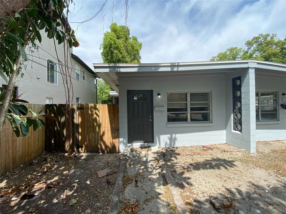 Activo con contrato: $299,900 (4 camas, 2 baños, 1508 Pies cuadrados)