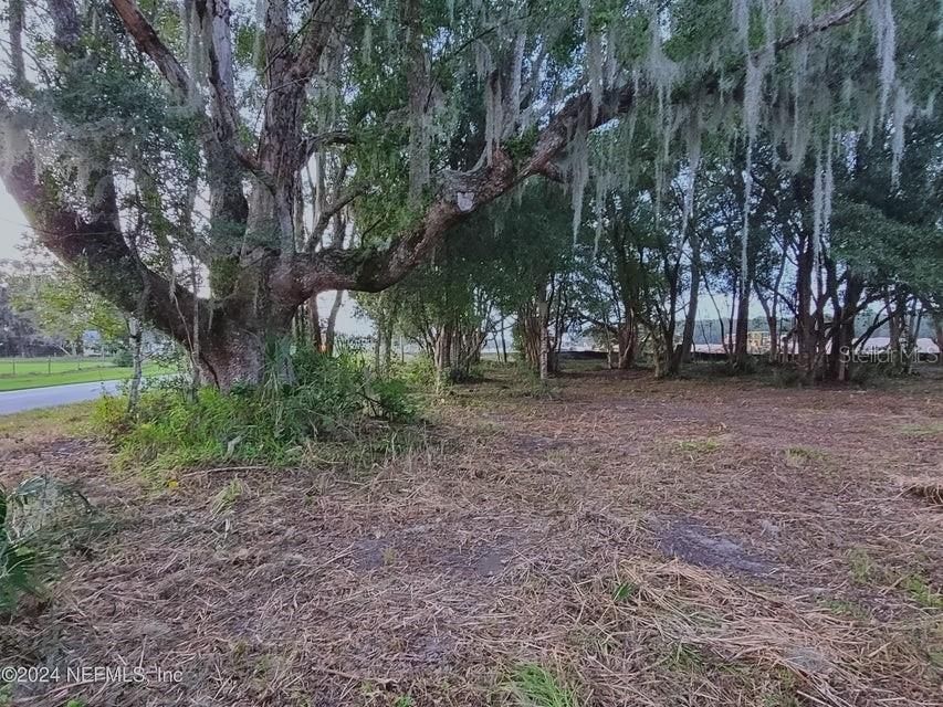 En Venta: $118,900 (0.91 acres)