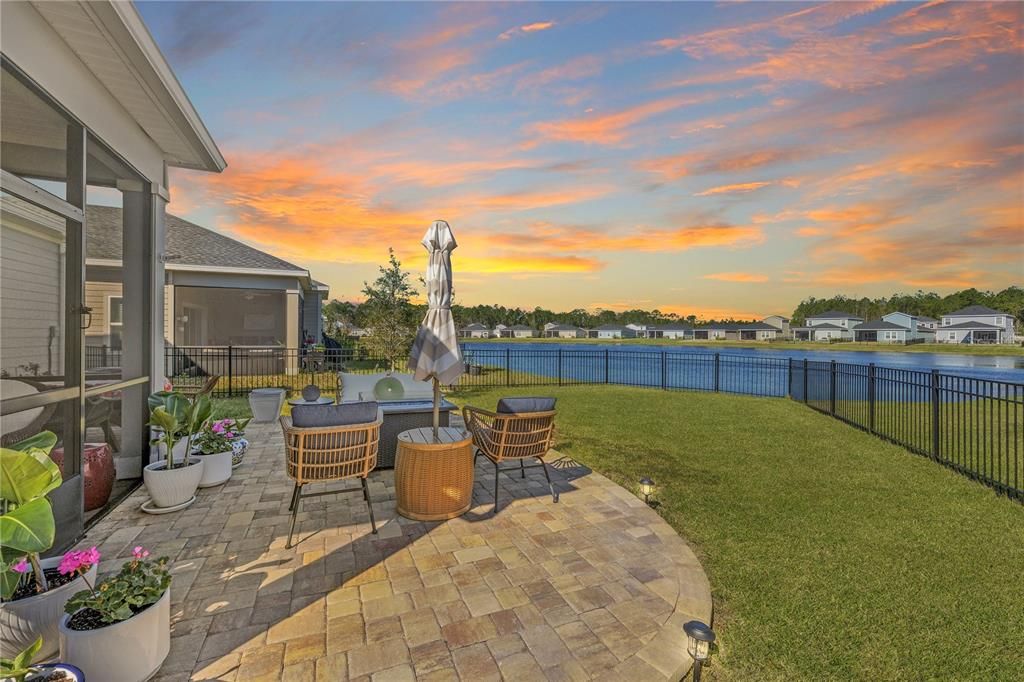 En Venta: $450,000 (4 camas, 3 baños, 2265 Pies cuadrados)