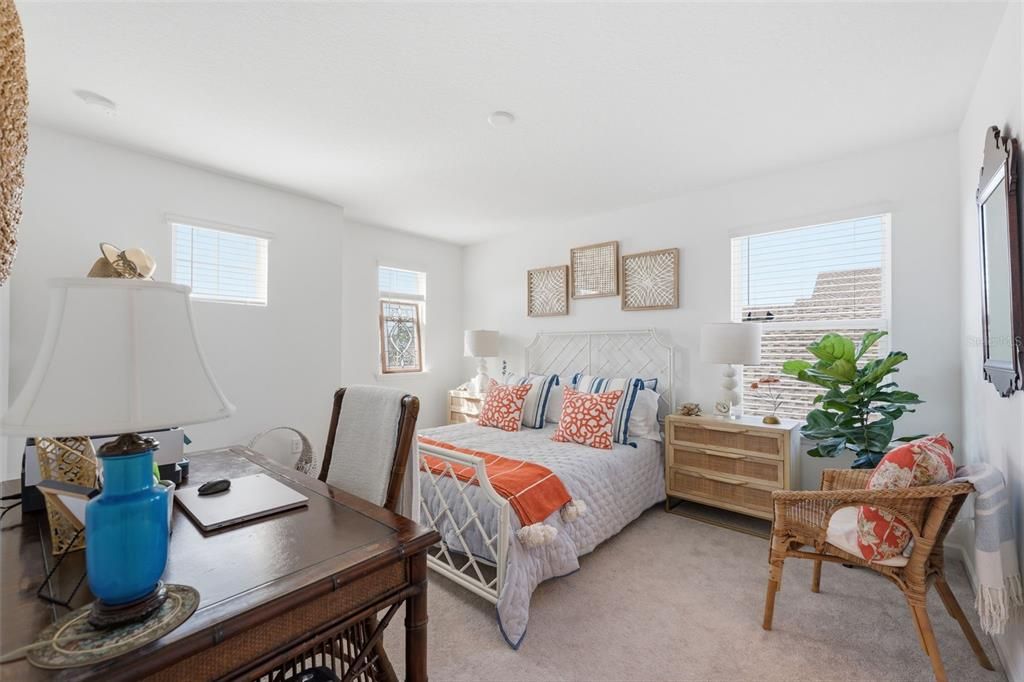 En Venta: $450,000 (4 camas, 3 baños, 2265 Pies cuadrados)