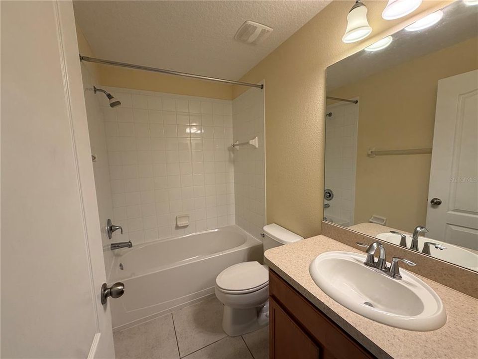 For Rent: $1,600 (2 beds, 2 baths, 1224 Square Feet)