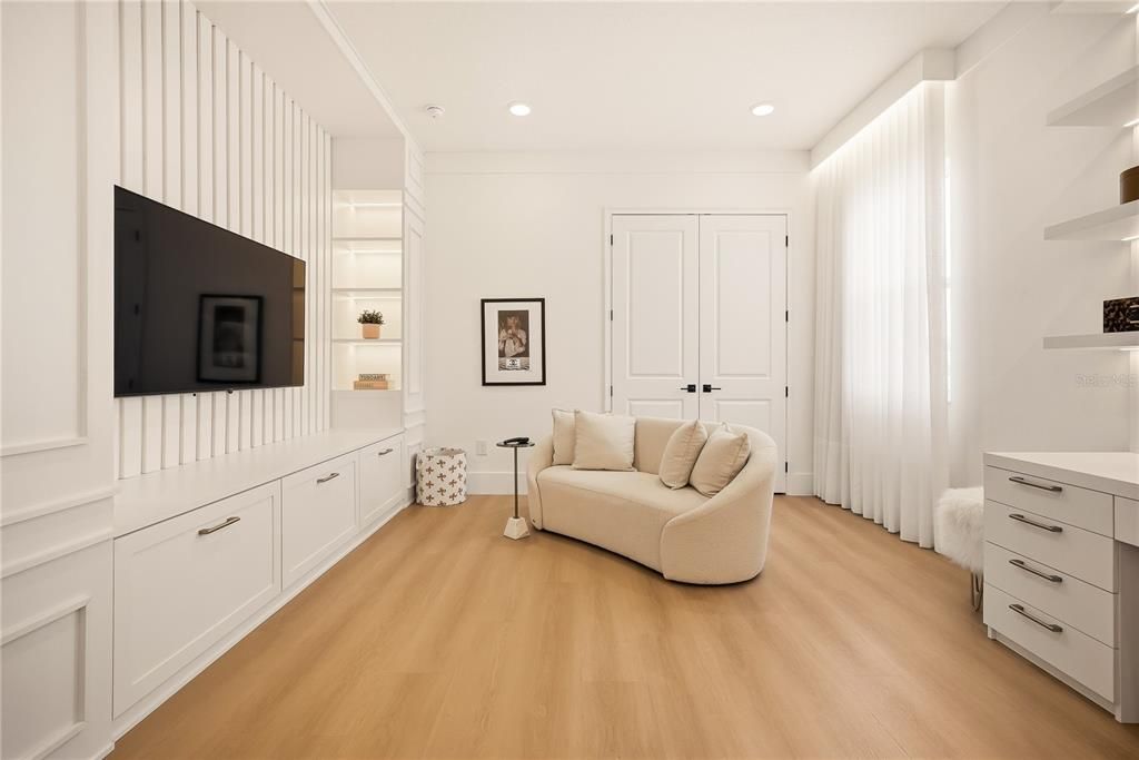 En Venta: $2,000,000 (6 camas, 5 baños, 5524 Pies cuadrados)