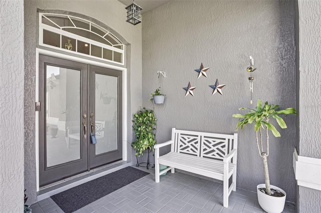 Activo con contrato: $600,000 (4 camas, 3 baños, 2649 Pies cuadrados)