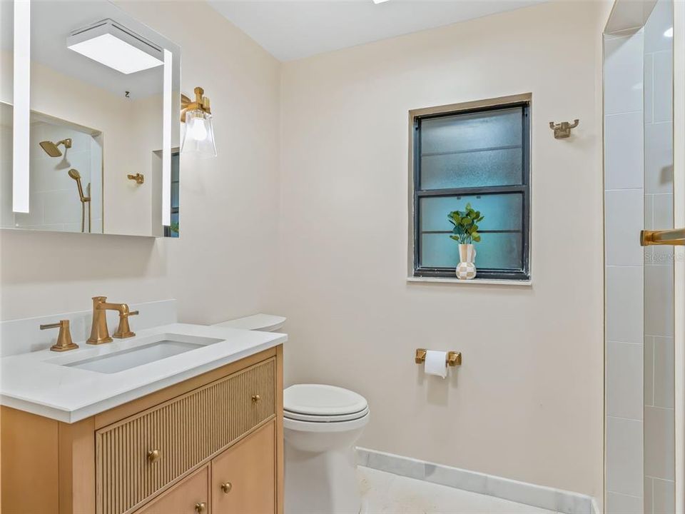 For Sale: $790,000 (3 beds, 2 baths, 2368 Square Feet)