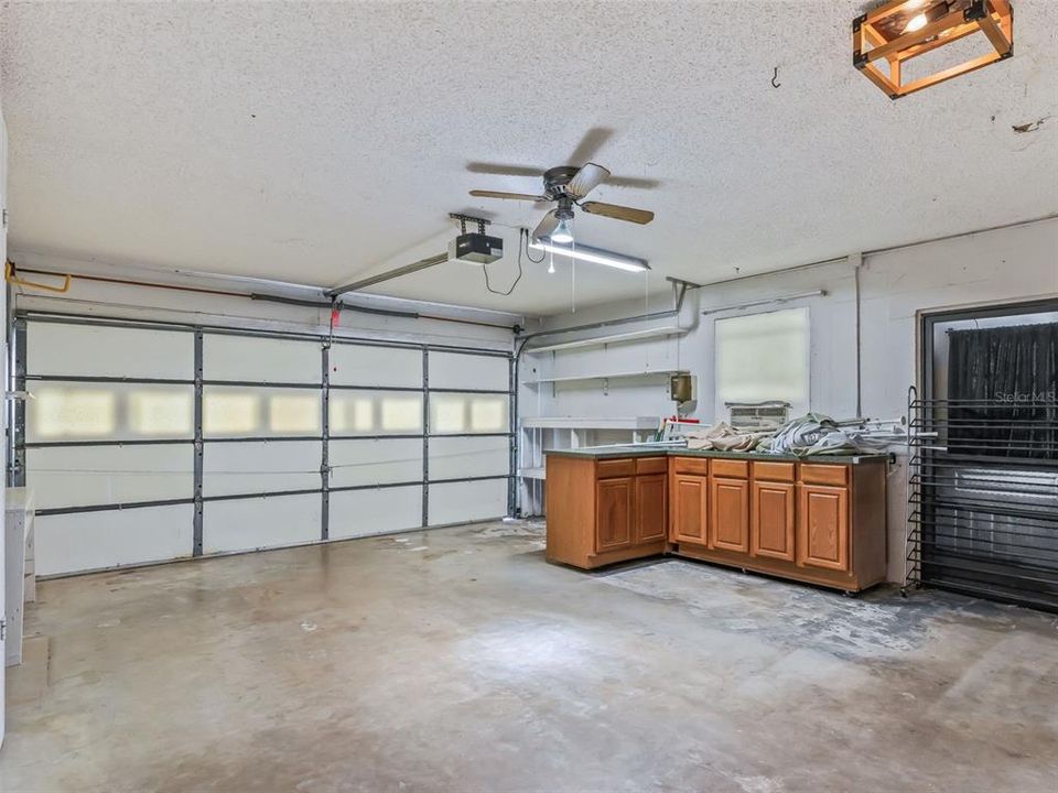 For Sale: $790,000 (3 beds, 2 baths, 2368 Square Feet)
