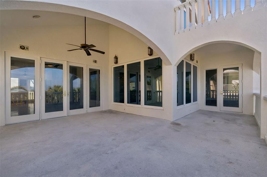 For Sale: $8,400,000 (6 beds, 4 baths, 6026 Square Feet)