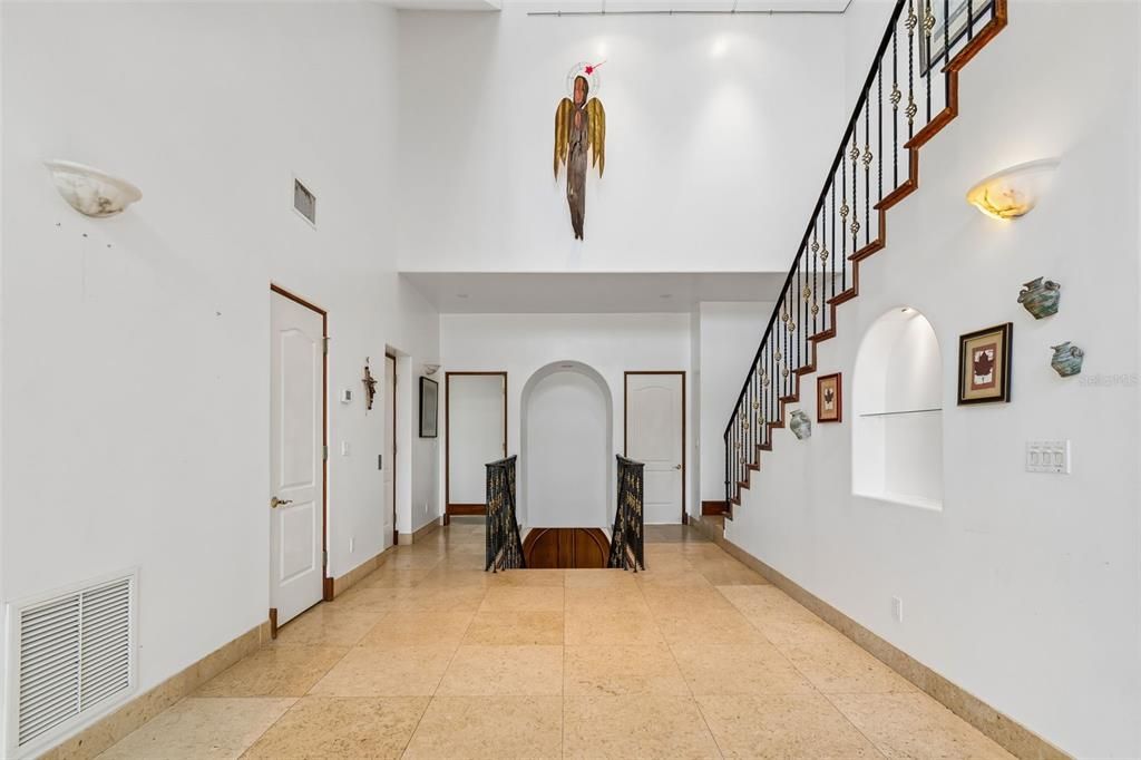 For Sale: $8,400,000 (6 beds, 4 baths, 6026 Square Feet)