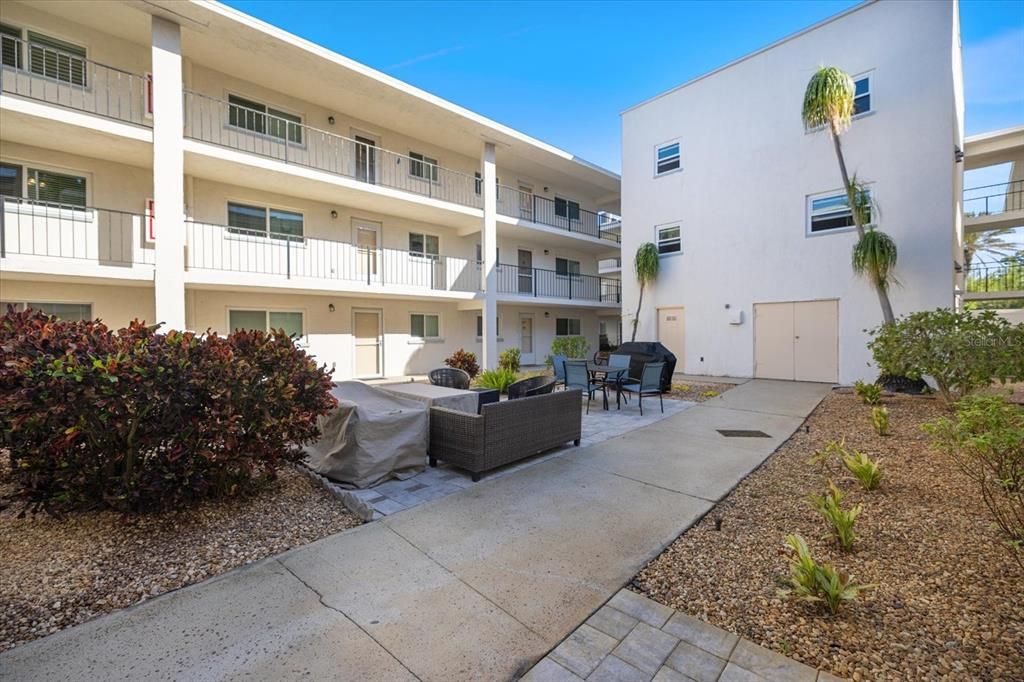 En Venta: $189,000 (2 camas, 2 baños, 828 Pies cuadrados)