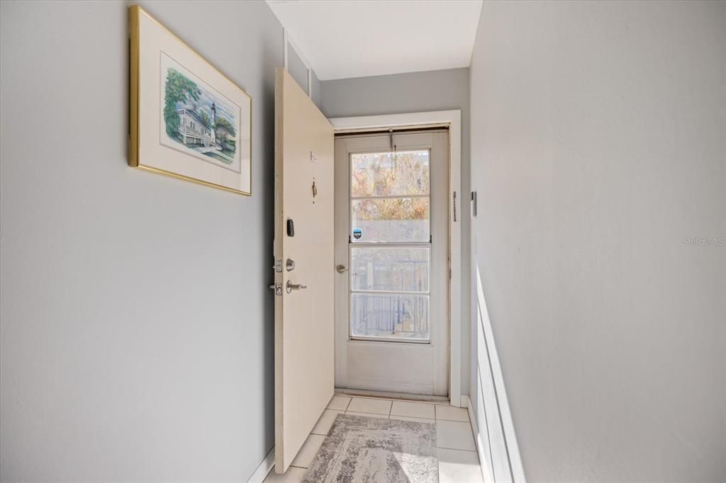 En Venta: $189,000 (2 camas, 2 baños, 828 Pies cuadrados)