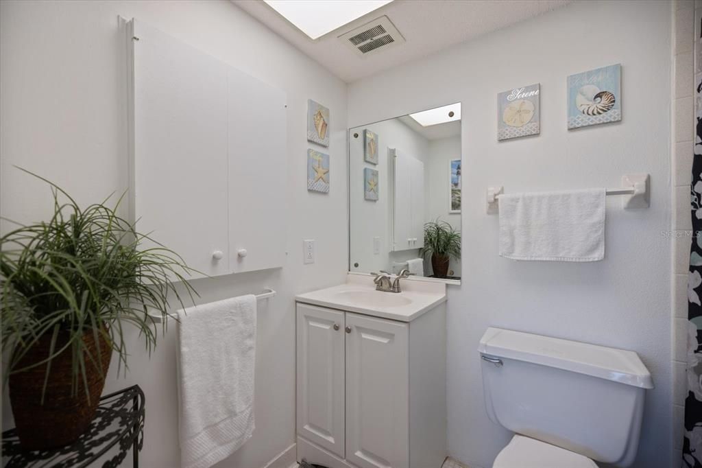 En Venta: $189,000 (2 camas, 2 baños, 828 Pies cuadrados)