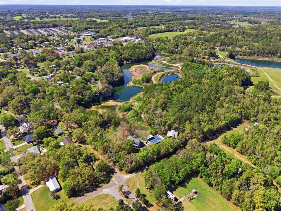 待售: $325,000 (26.76 acres)