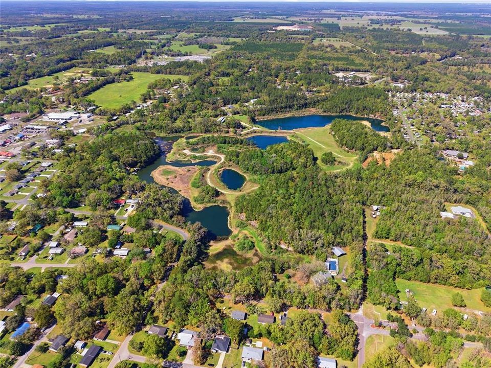 待售: $325,000 (26.76 acres)