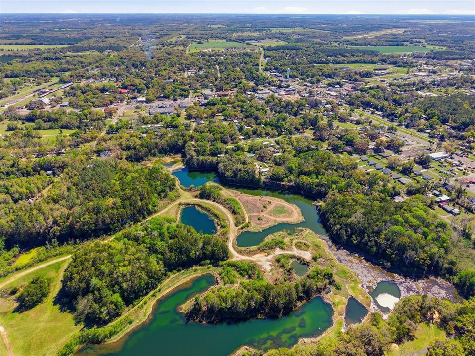 待售: $325,000 (26.76 acres)