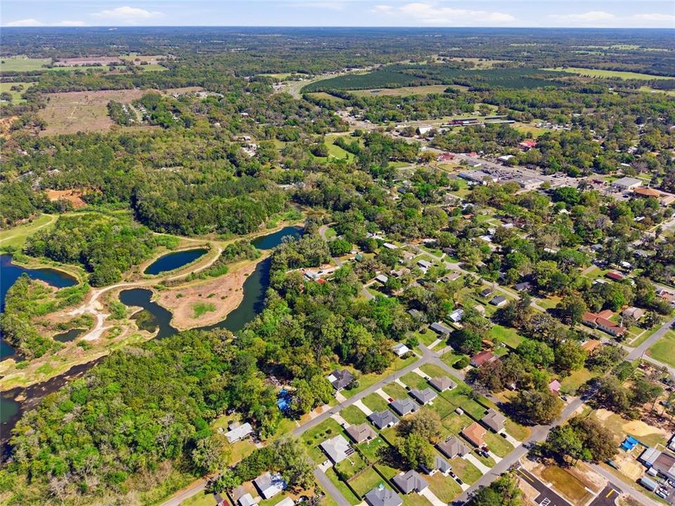 待售: $325,000 (26.76 acres)